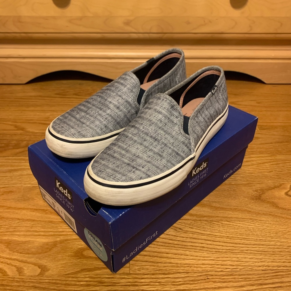 NWT Keds Double Decker Chambray Stripe Linen Sneaker Navy Womens Size 8